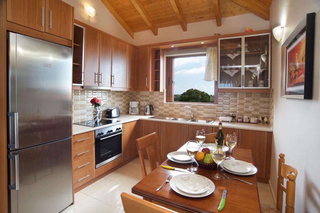 Villa Alonia Skala  部屋 写真