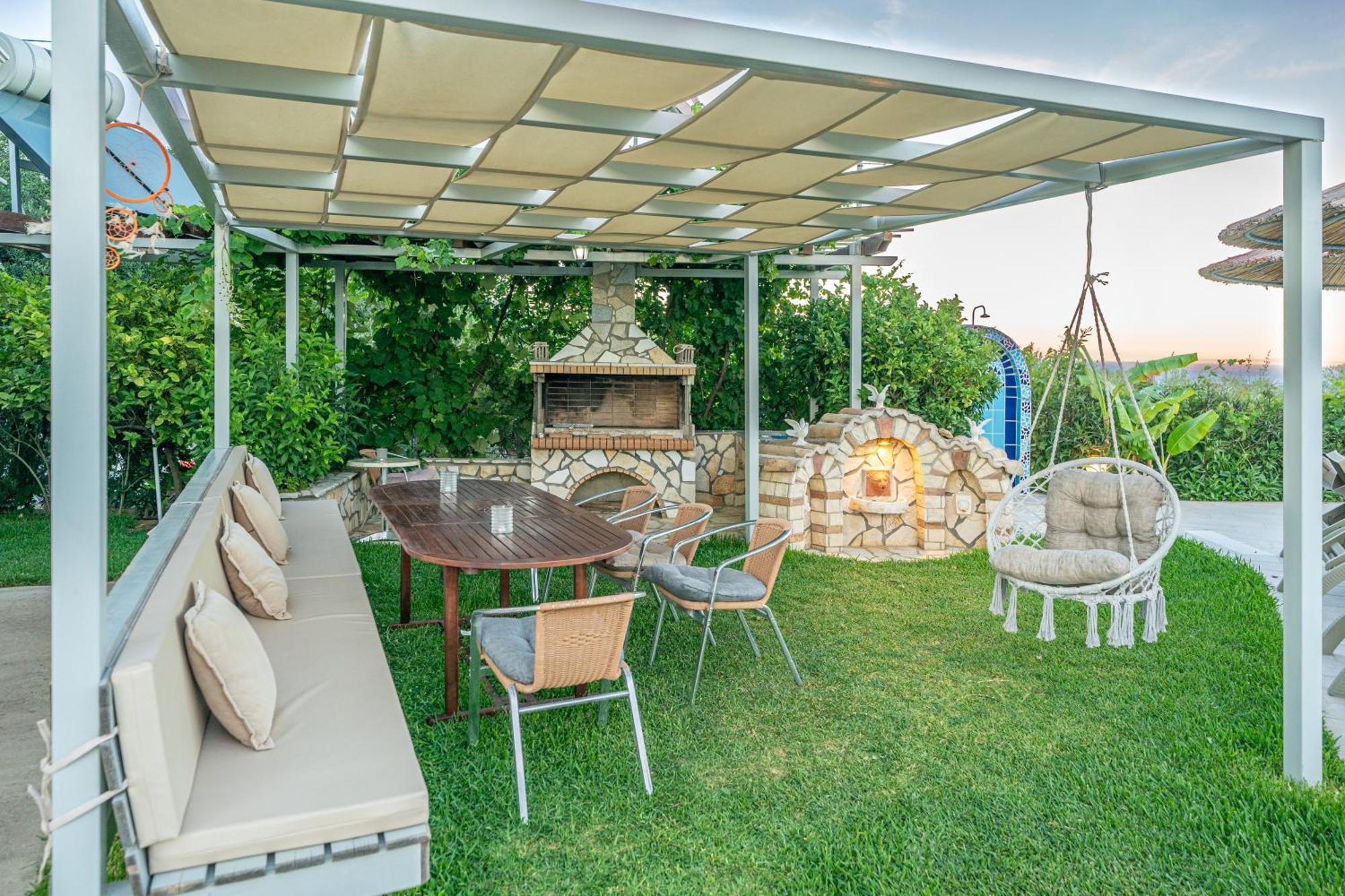 Villa Alonia Skala  エクステリア 写真