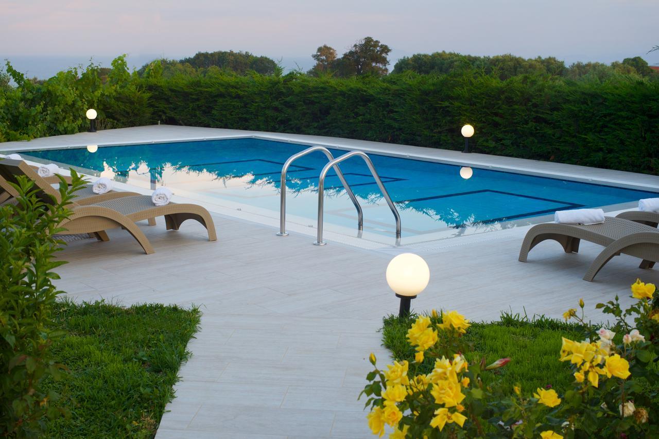 Villa Alonia Skala  エクステリア 写真